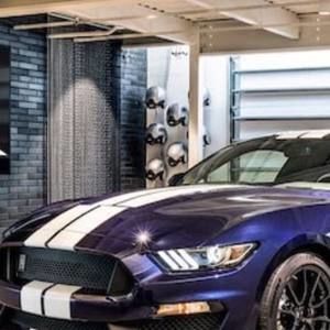 Meet your Posher, Robert